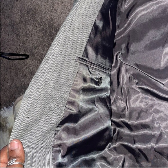 Ralph Lauren Gray Sport Coat with Notched Lapel - Picture 4 of 4